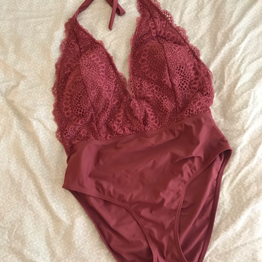 Plunging neckline one piece swimsuit